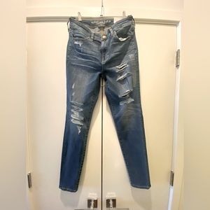 AE HI-RISE JEGGING - SIZE 8 - NEW W/TAGS - NEVER WORN